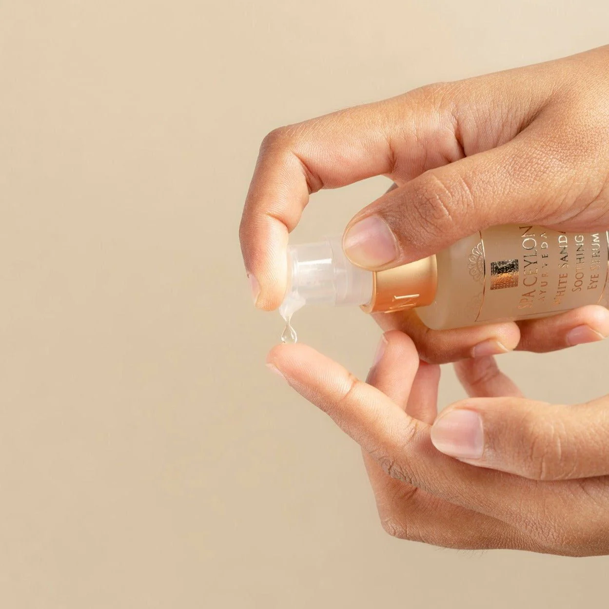 White Sandal - Soothing Eye Serum 30ml - Image 4